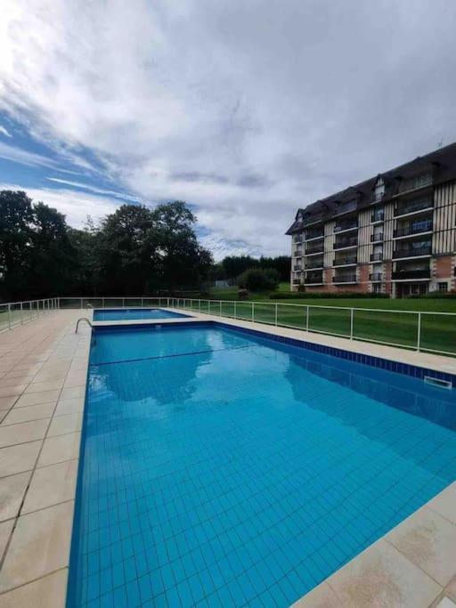 Appartement Calme Proche De La Mer Avec Parking Villers-sur-Mer Extérieur photo